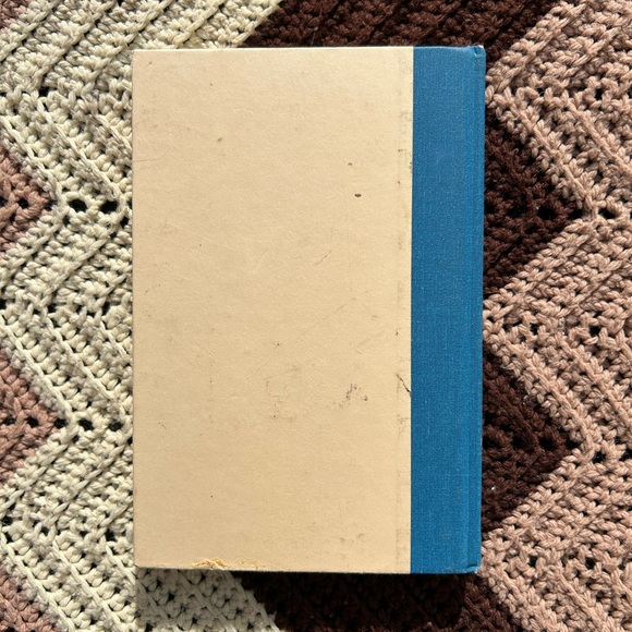 Dirt Work by Christin Byl ⭐️ hardcover book in good condition -no jacket cover- - Picture 3 of 4